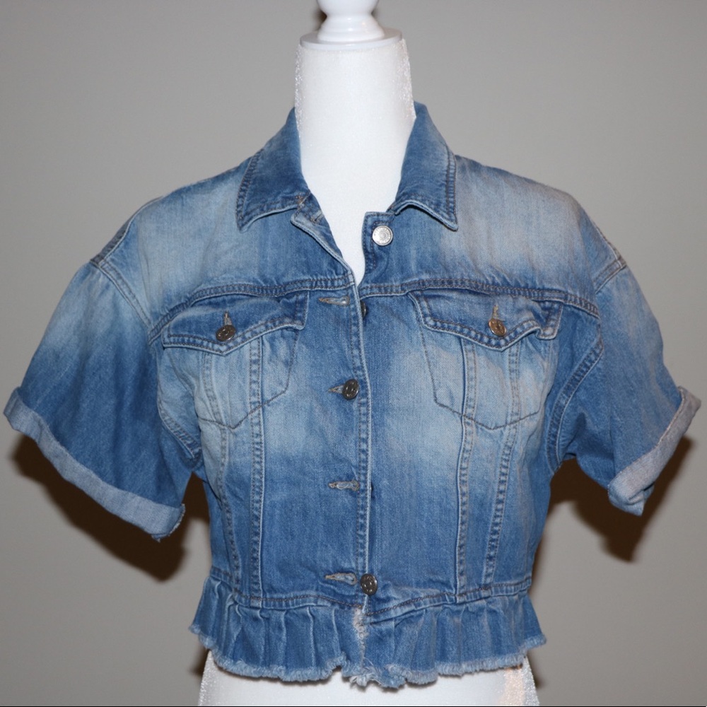 Super cute and different Jean jacket